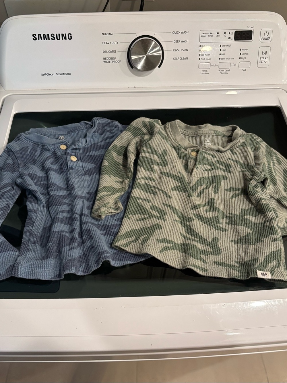 Gap camo thermal long sleeve shirts 18-24 mo